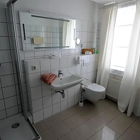 فندق Und Gaestehaus Will